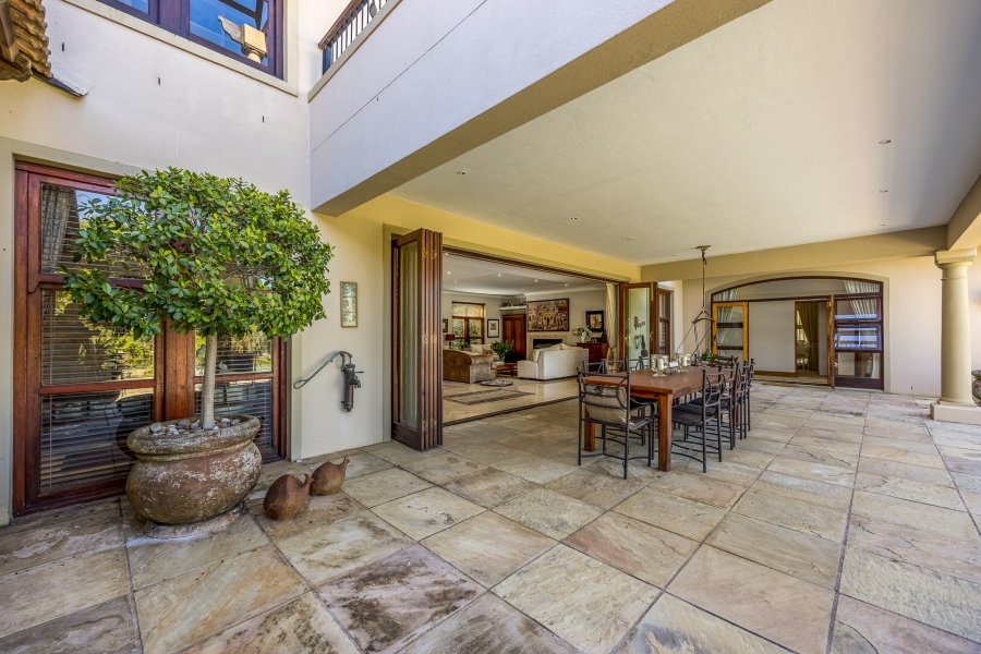 5 Bedroom Property for Sale in Klein Zevenwacht Western Cape